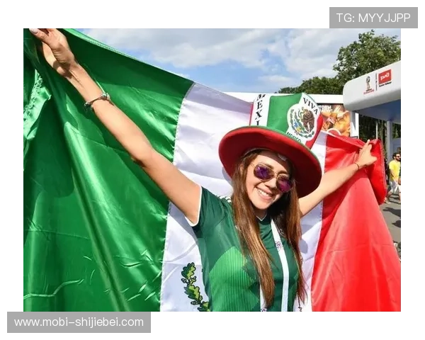 世界杯美女球迷：不同国家的美女球迷，展现多元文化的独特魅力